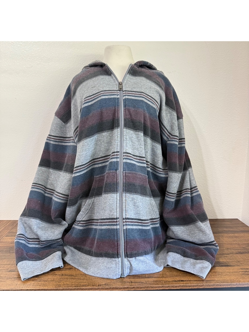 Men's Full Zip Hoodie with Striped Pattern and Hood